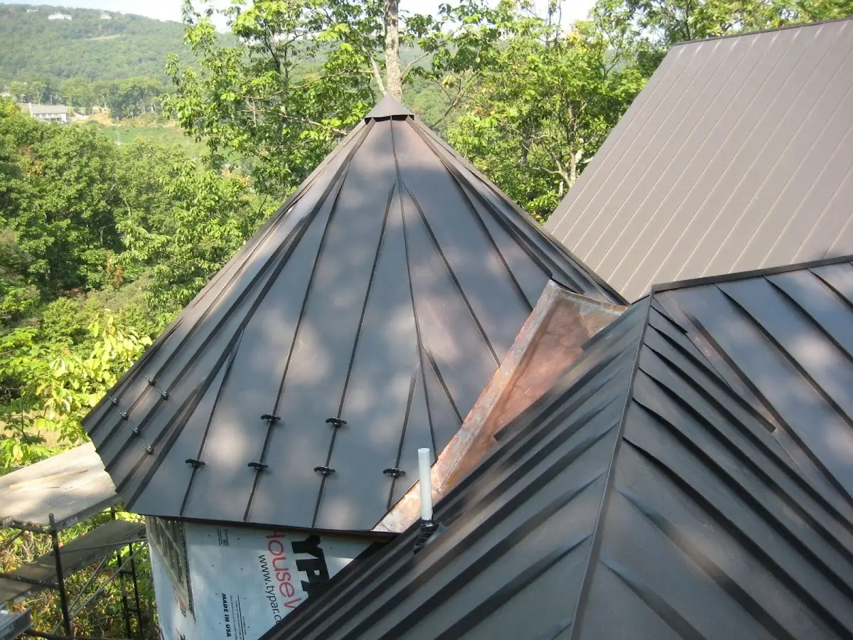 Professional Shingle Replacement & Repair by Craftsman Roofing in Harrisburg